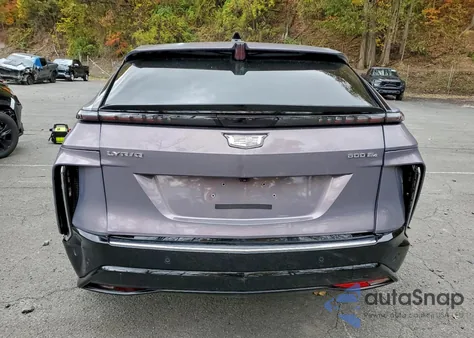 2024 Cadillac Lyriq Luxury z USA, uszkodzony, nr VIN 1GYKPRRL5RZ123687